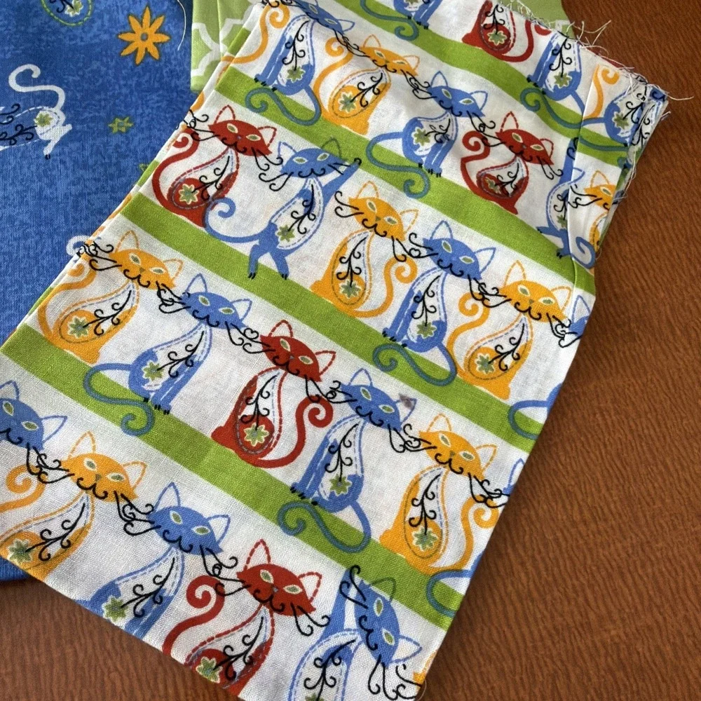 Fabric Squares & Remnants Mixed Lot‎